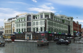 Торговое помещение с витражными окнами в центре Казани