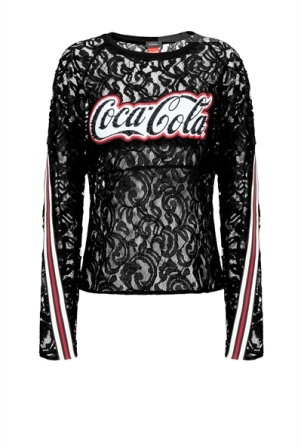 Pinko представила линию одежды Coca-Cola