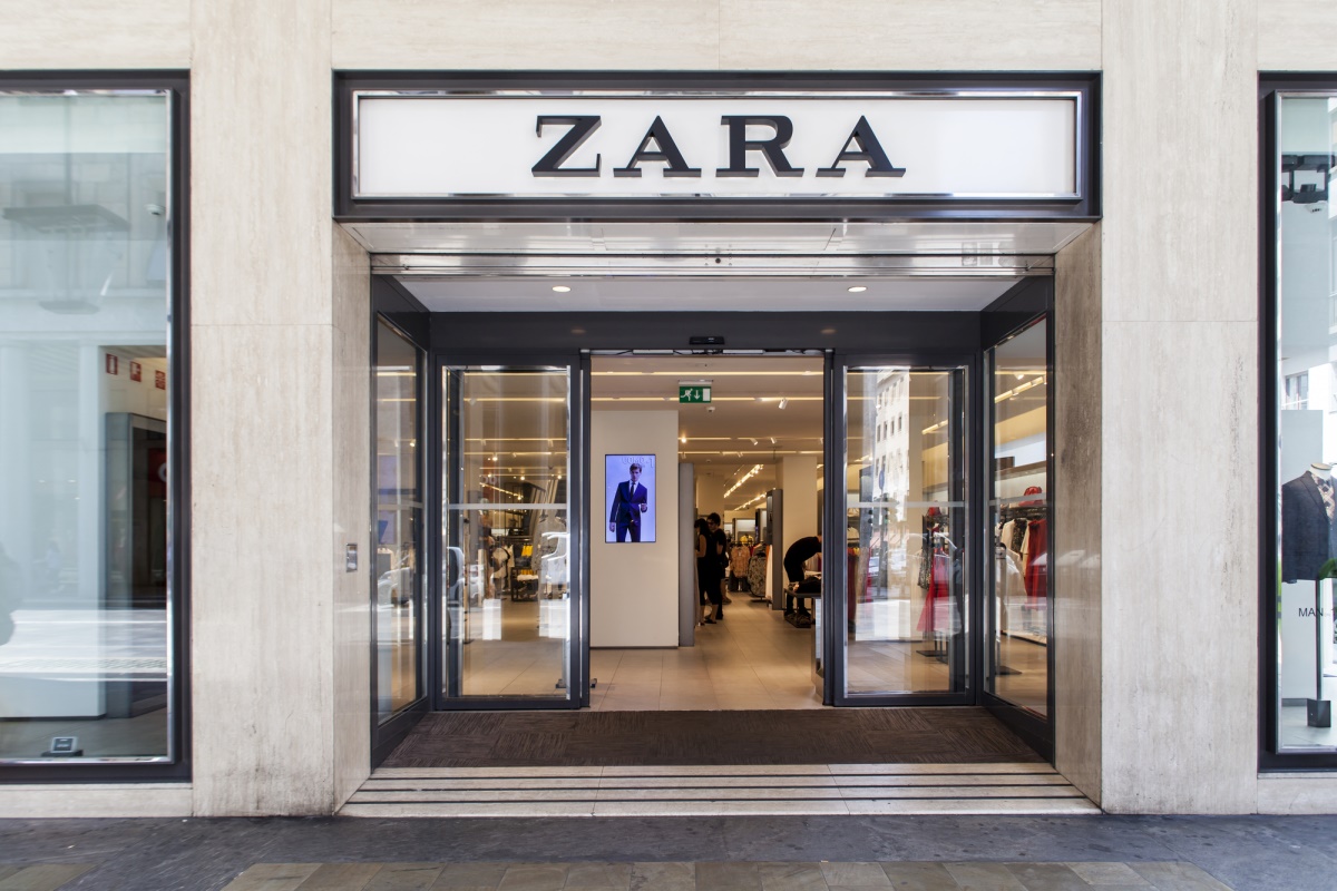 Новые коллекции Zara разрабатываются специально для России