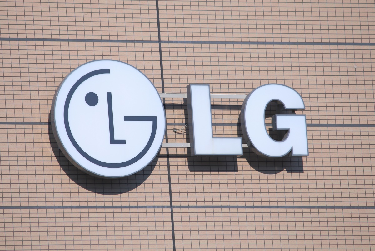 LG открывает магазины будущего без касс и продавцов