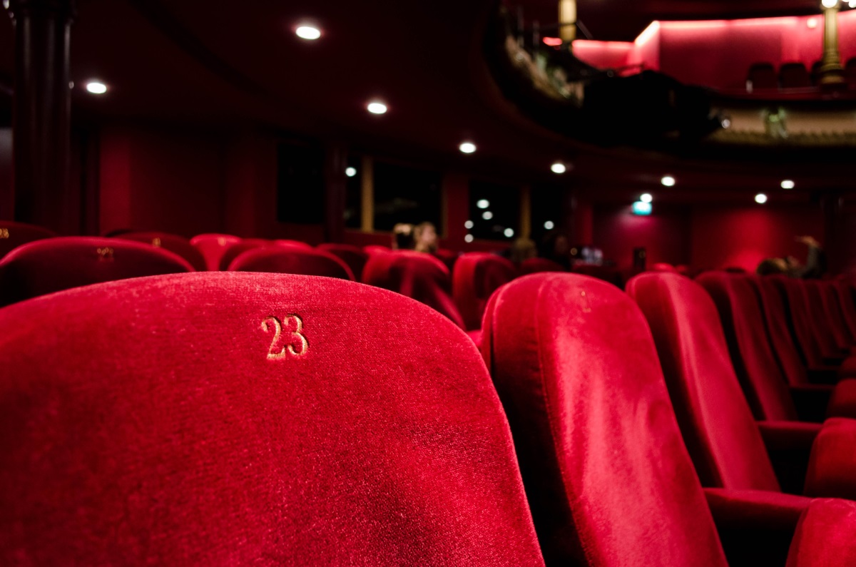 Российские фильмы впервые обеспечили больше 50% сборов в кинотеатрах