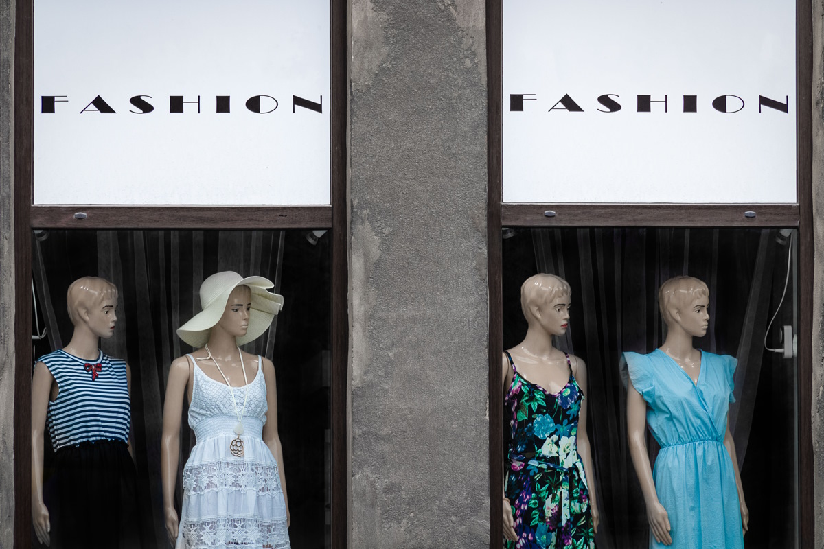 В России насчитали 33 тысячи местных брендов одежды