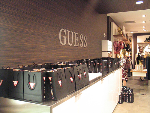 Магазин guess солярис