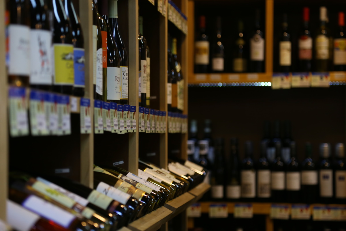 В супермаркетах вдвое выросло количество российских вин