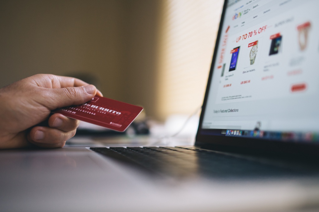 Онлайн Шопинг.jpg