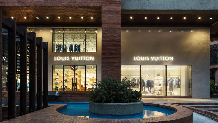 Louis Vuitton Louis Vuitton.jpg