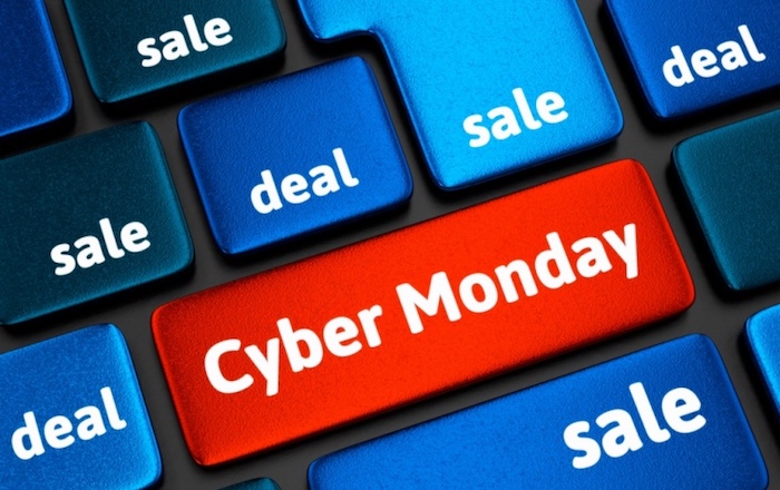 Россияне сократили вдвое траты во время акции «Киберпонедельник»