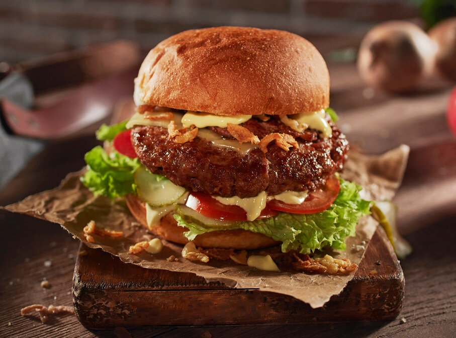 Бургер и Фрайс Бургер и Фрайс.jpg