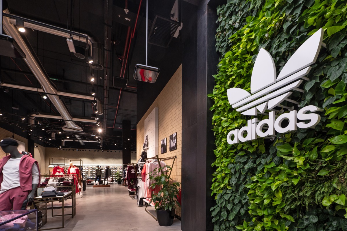 Adidas открыл флагманский магазин в Dubai Mall
