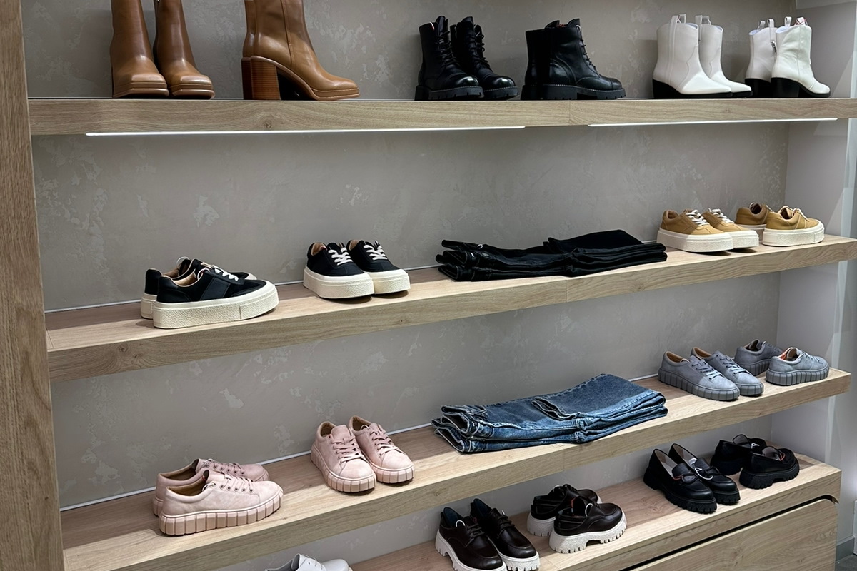 Магазин Uniize в Метрополисе