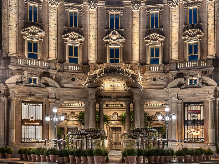 Starbucks Reserve Roastery.jpg