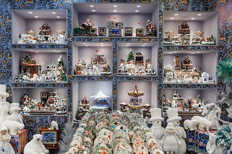 Новогодние витрины ЦУМа