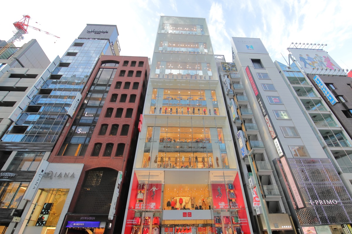 Uniqlo Ginza - Depositphotos