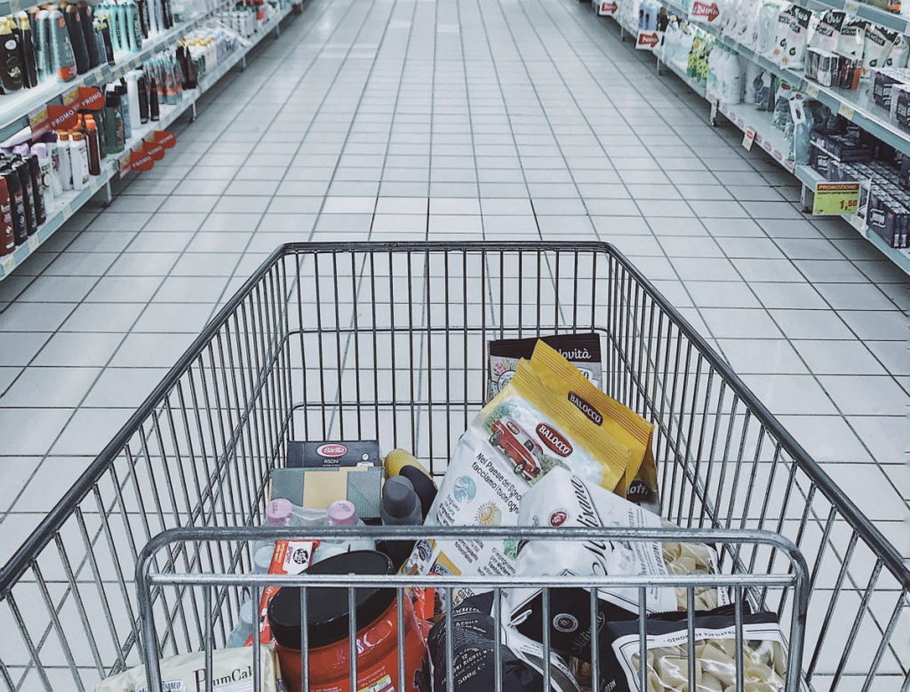 Grocery.jpg Grocery.jpg