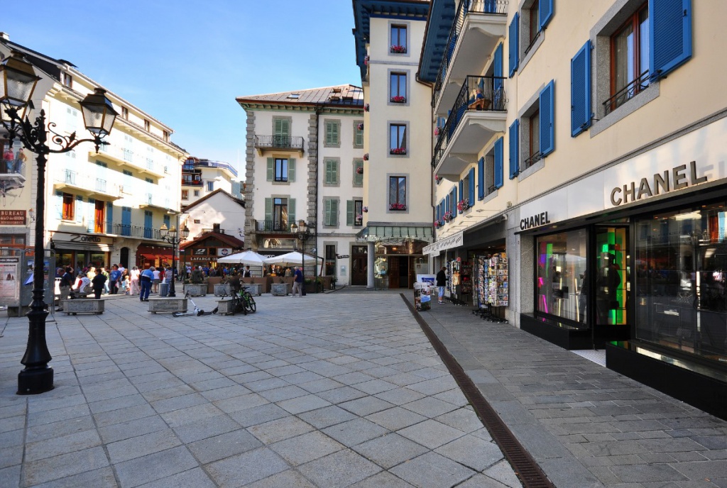 Улица в Шамони - Photogenica