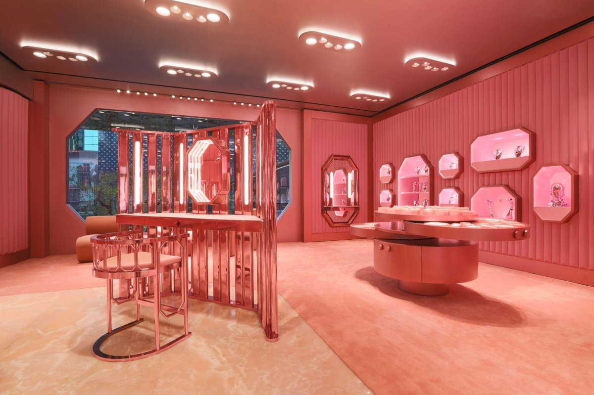 Swarovski Central Plaza Shanghai Swarovski Central Plaza Shanghai