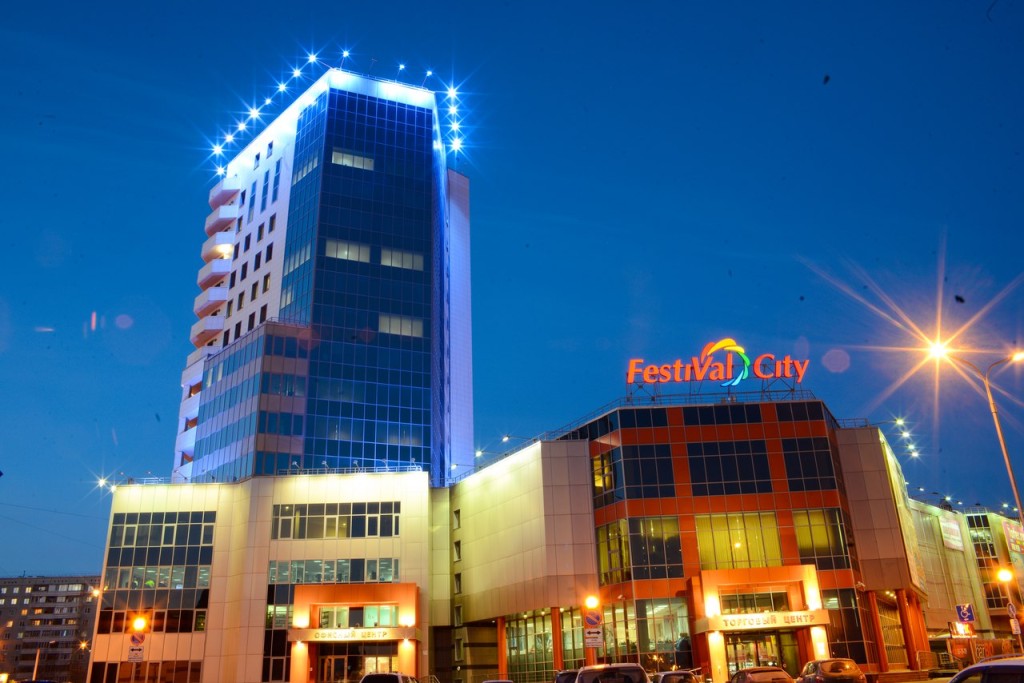 Festival City Y3gn1m4-LA-1024x683.jpg