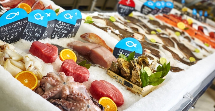 Отдел рыбы в супермаркете Перекресток.jpg