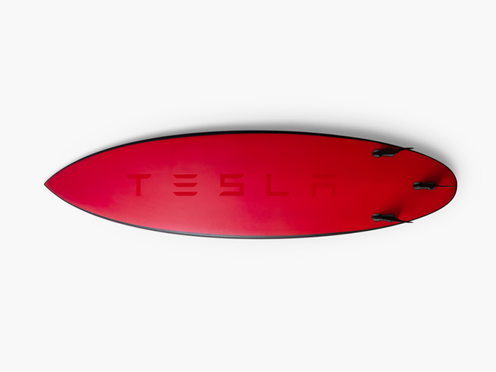 Доска для серфинга Tesla.jpg