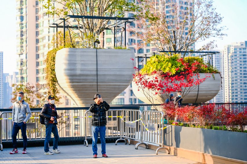 1000-trees-thomas-heatherwick-shanghai-china_dezeen_2364_col_8-852x567.jpg