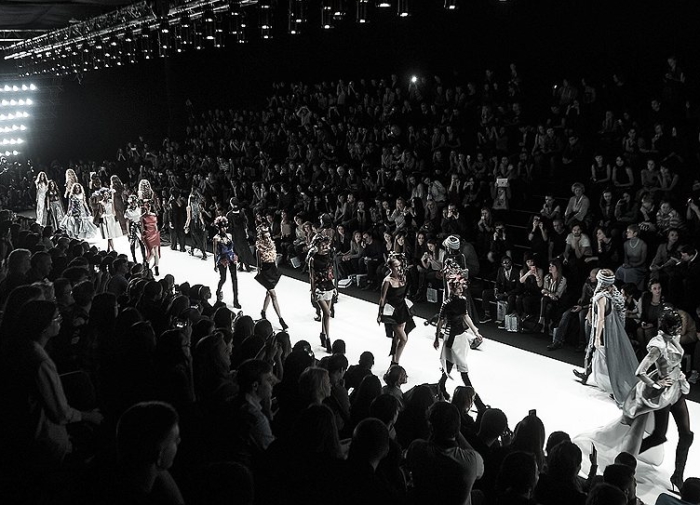 Russian fashion week.jpg