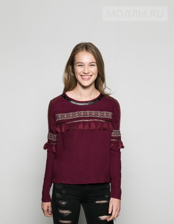 Bershka анонсировала первые в сезоне скидки (фотогалерея)