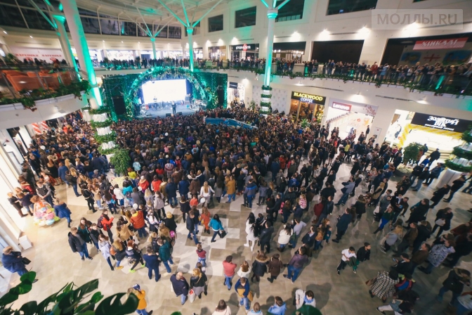 Во Львове открылся крупный ТРЦ