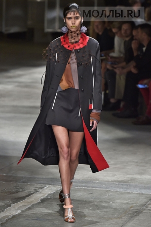 Milan Fashion Week 2015: фотографии с подиумов