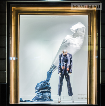 Модная кухня: ЦУМ представил витрины нового сезона