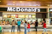 «Макдоналдс» отказался от ресторана в Оренбурге из-за протеста жителей