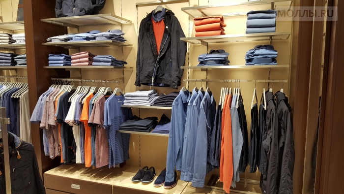 Первый салон Henderson в Ессентуках