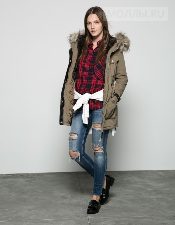 Bershka анонсировала первые в сезоне скидки (фотогалерея)