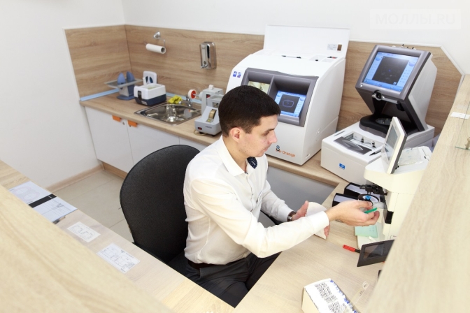 Сеть оптик «Счастливый взгляд» открывает флагманские салоны в Москве и Санкт-Петербурге