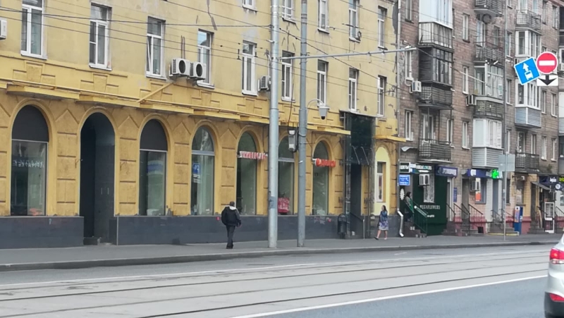 Метро первомайская улица. Рядом с метро первомайская. Щелковский автовокзал станция метро. Рядом с метро первомайская. Перекресток в измайлово.