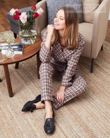 12Storeez: новая марка в Москве