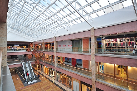 Райкин Плаза